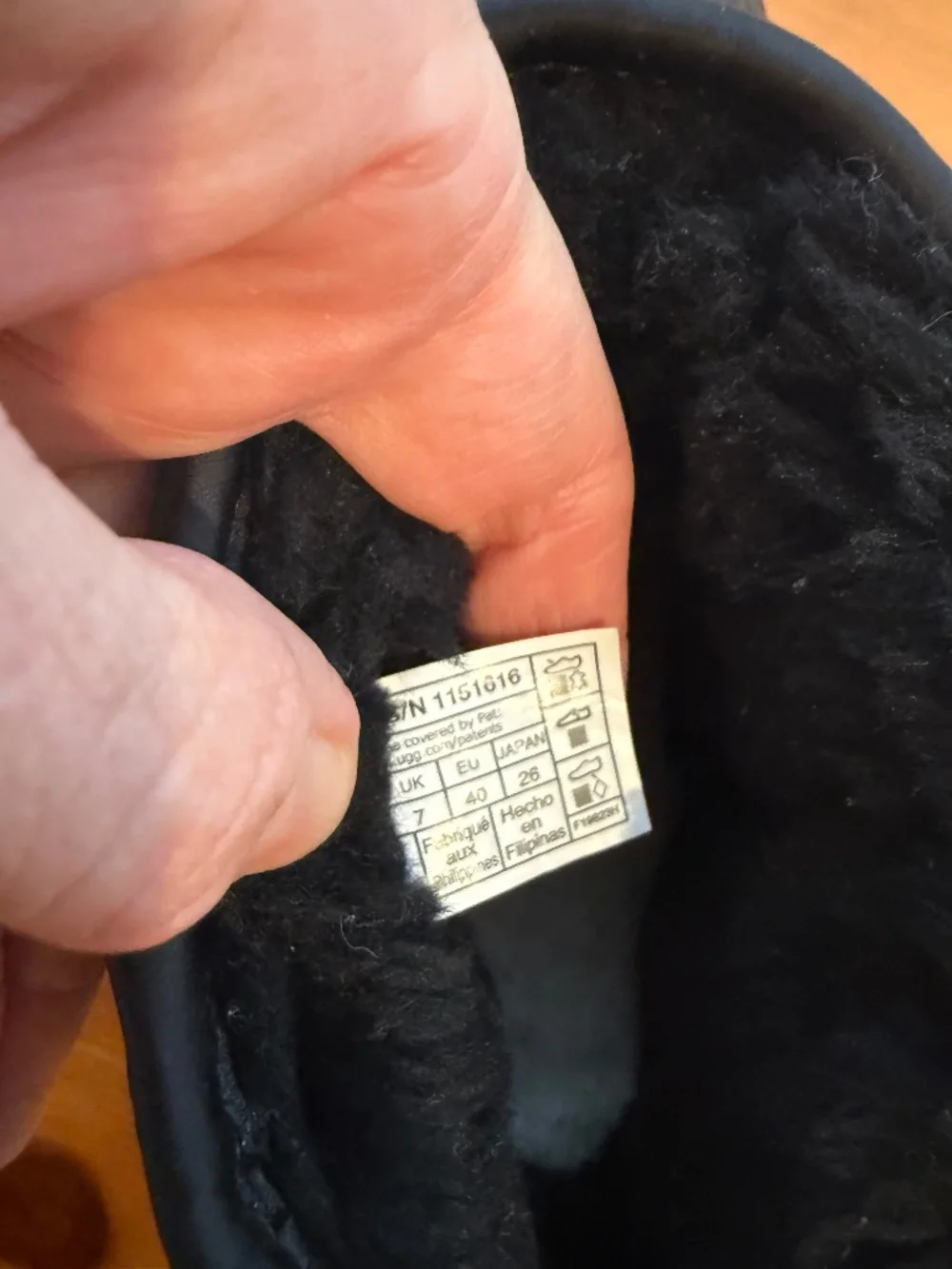 UGG never worn